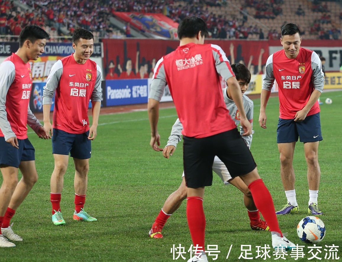 足球中超球队宣布签下五大联赛中场悍将