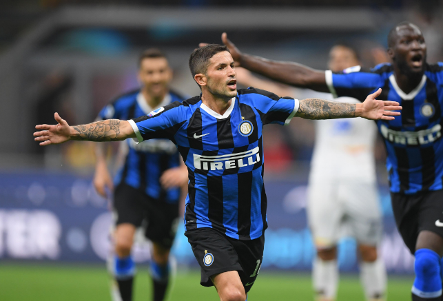 布乌卡：因舒梅切尔穿走我1号而大怒，我要求换成7或10号