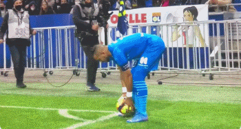 德天空：卢克巴今夏解约金8000万欧，埃贝尔很欣赏他