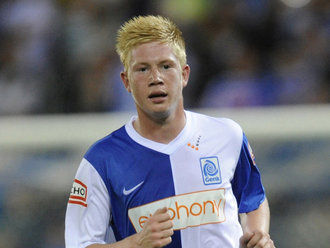 记者：中英青训交流会上对15天7赛进行了反思，会给球员带来风险