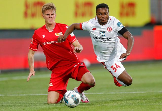 巴黎圣日耳曼姆巴佩连续两场破门