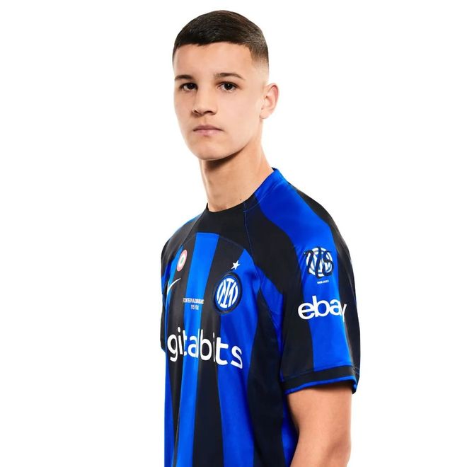 东契奇推动湖人交易字母哥，詹姆斯或否决