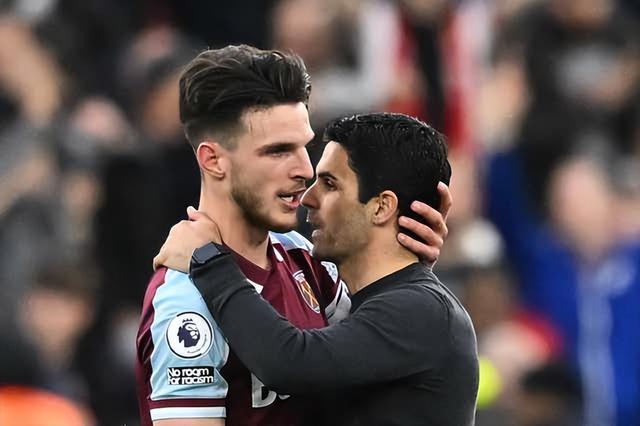 阿森纳遭重创！3大主力集体伤停 梅里诺欧冠面临停赛（阿森纳噩耗：三主力同时伤停，梅里诺恐缺席欧冠）