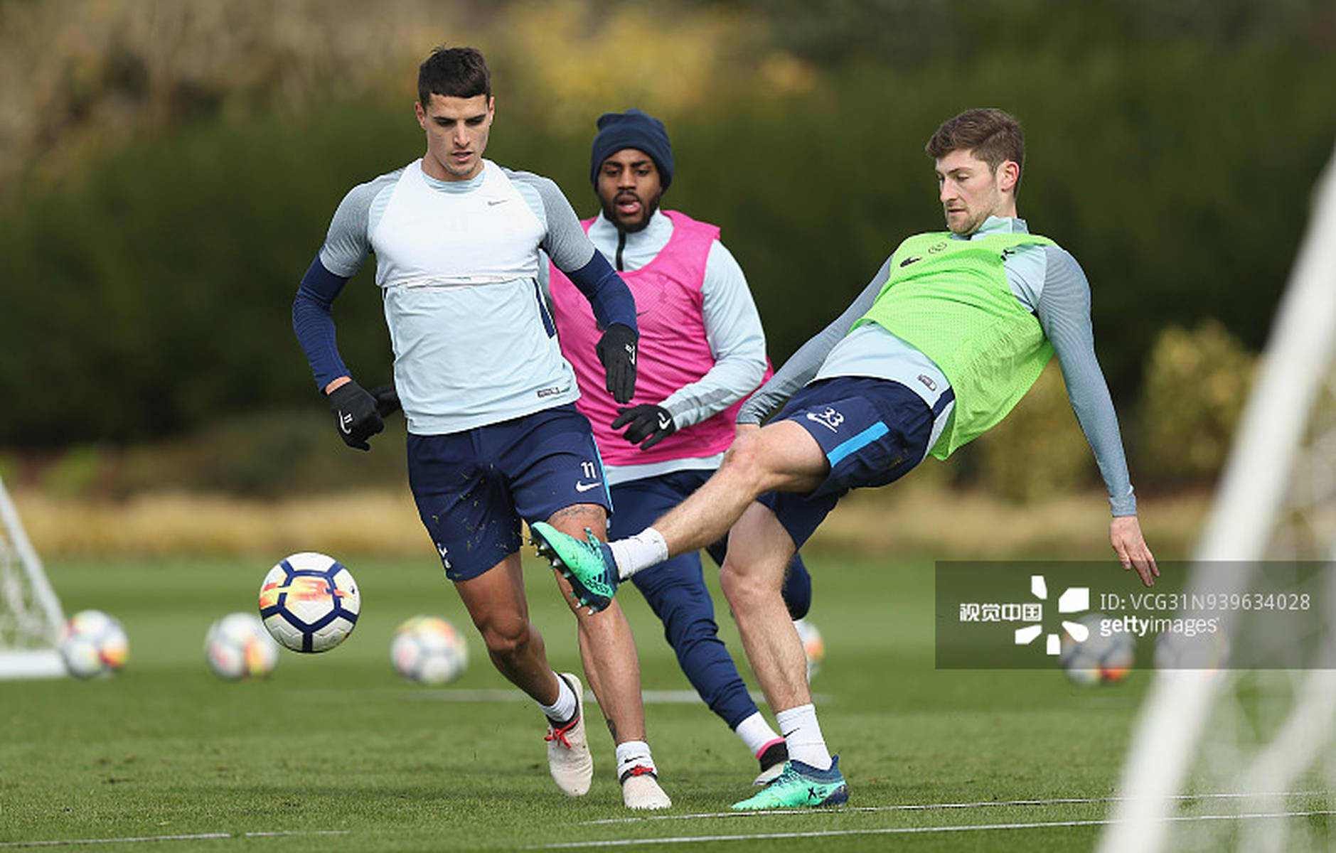 欧协联半场：威德默打破僵局，美因茨1-0萨姆松珀（欧协联半场战报：威德默先拔头筹，美因茨暂1-0领先萨姆松珀）