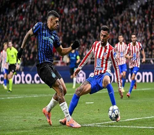 蛇精灵大战红魔鬼！意甲官方发布米兰德比预热海报