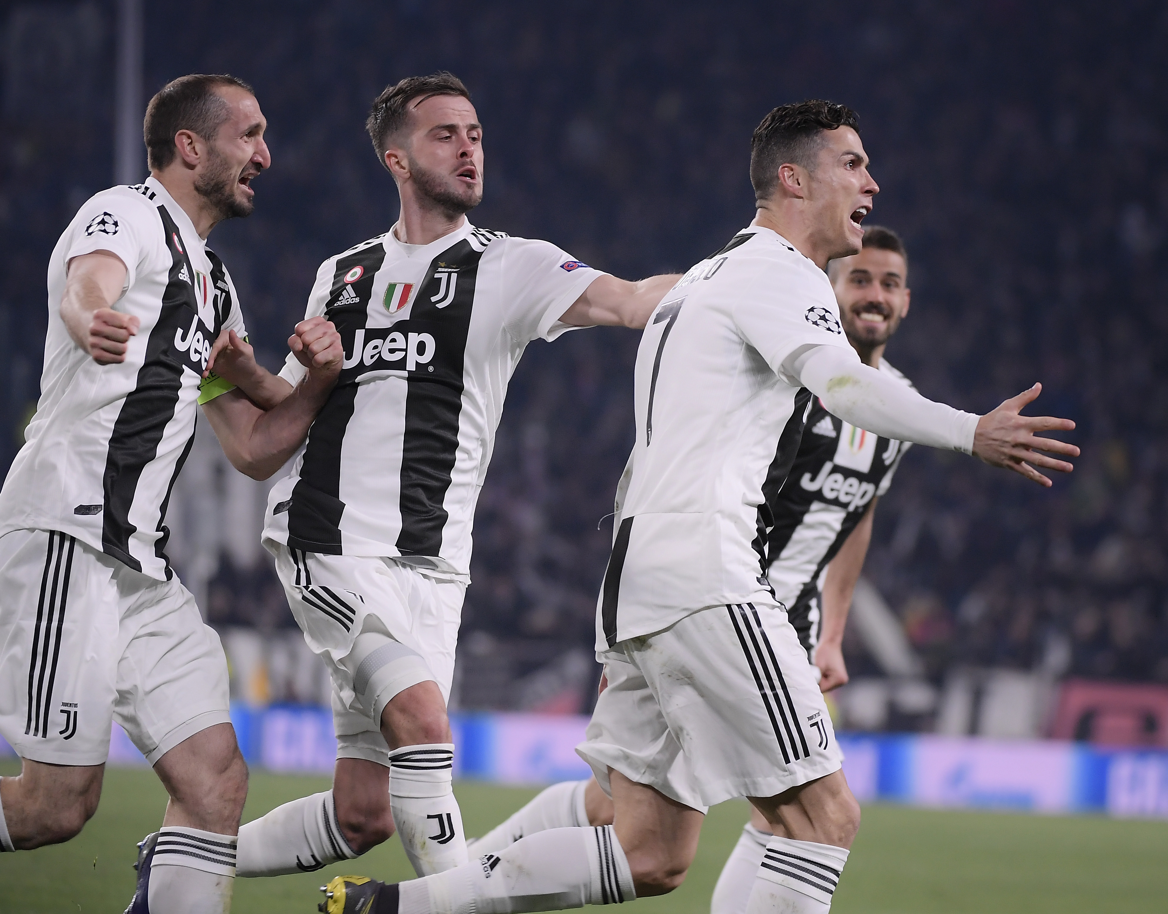 布伦森打铁奇兵末节17分难救主，布朗42+4+4，凯尔特人复仇尼克斯