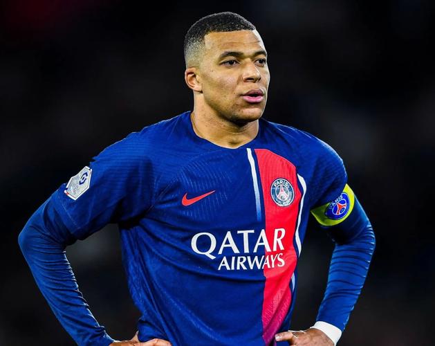 萨索洛主帅：AC米兰中场很有优势，莫德里奇是冠军球员（萨索洛主帅：AC米兰中场占优，莫德里奇是冠军级球员）