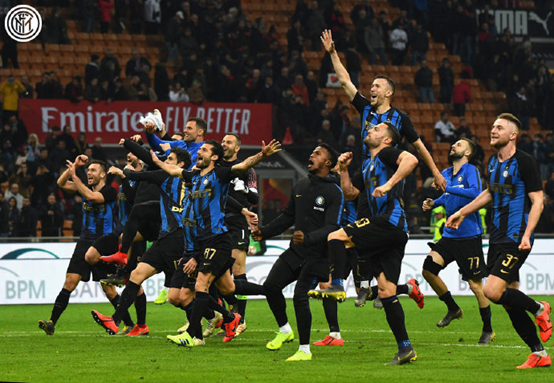 阿隆索：我相信我不是第一个必须经历这些情况的教练